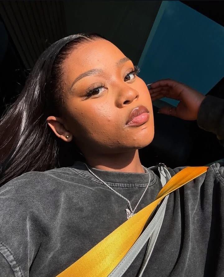 Naledi Aphiwe