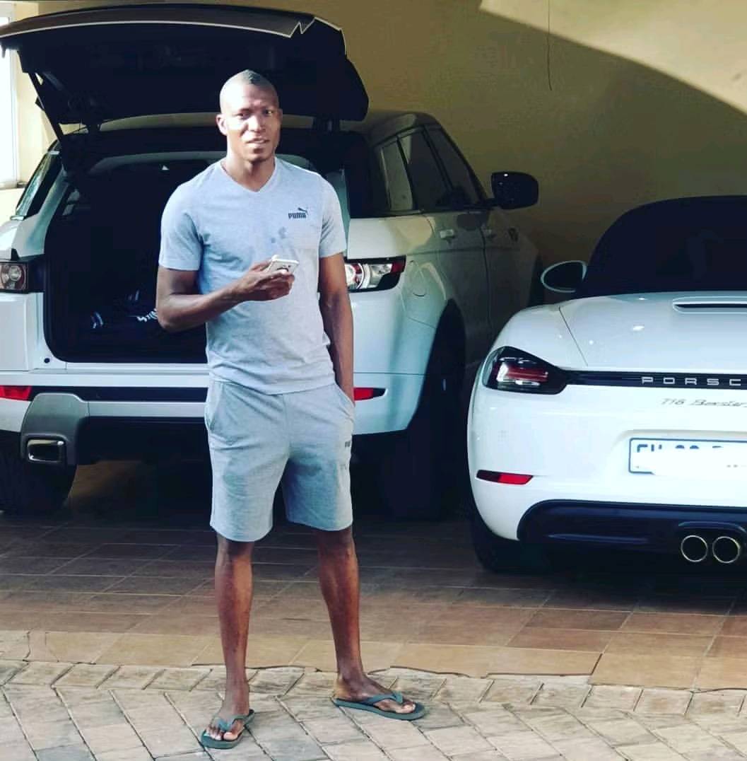 HEARTBREAKING 

TENDAI NDORO DIES AT THE AGE OF 40
Former Warriors and Orlando P…