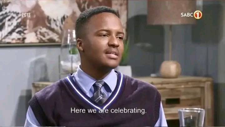 #SkeemSaam 😎📺 TONIGHT Pax is worried that everyone’s happy    not even bothered…